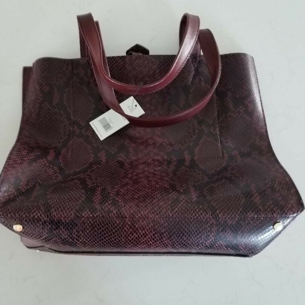 NWT BANANA REPUBLIC womens reddish burgundy purse snakeskin